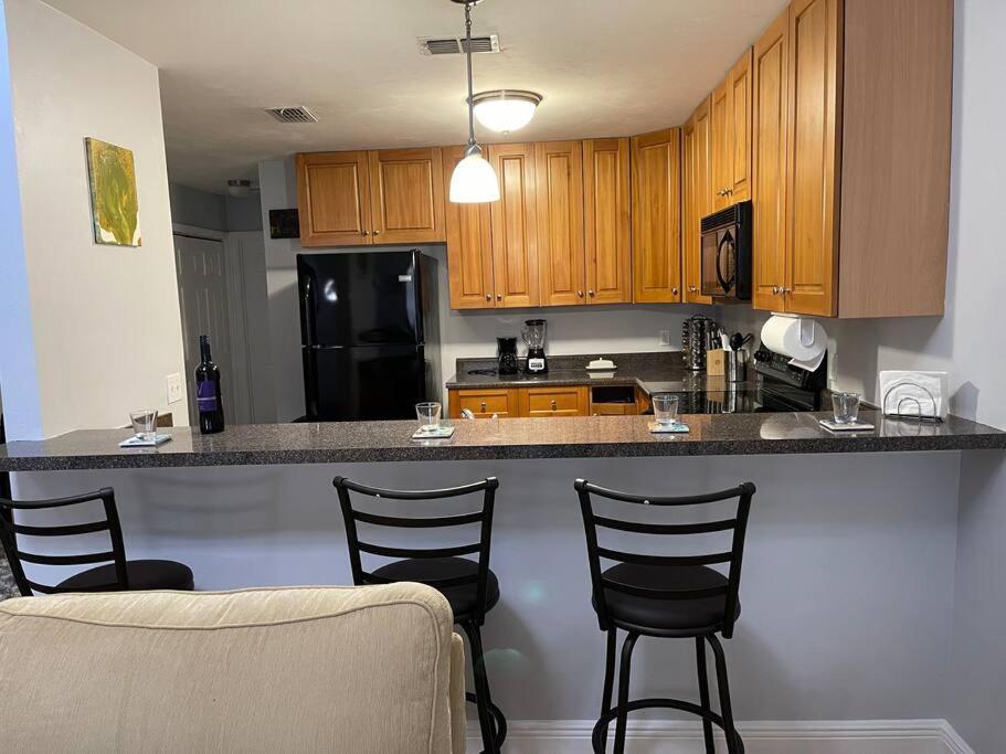 Cheerful 3-Bedrooms With Free Parking On Premises Таллагассі Екстер'єр фото